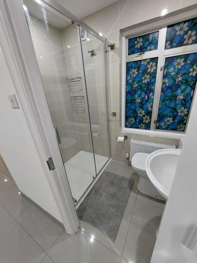 Cosy North Kensington Family Apartment For 4 Persons - Children Stay Free Λονδίνο Εξωτερικό φωτογραφία