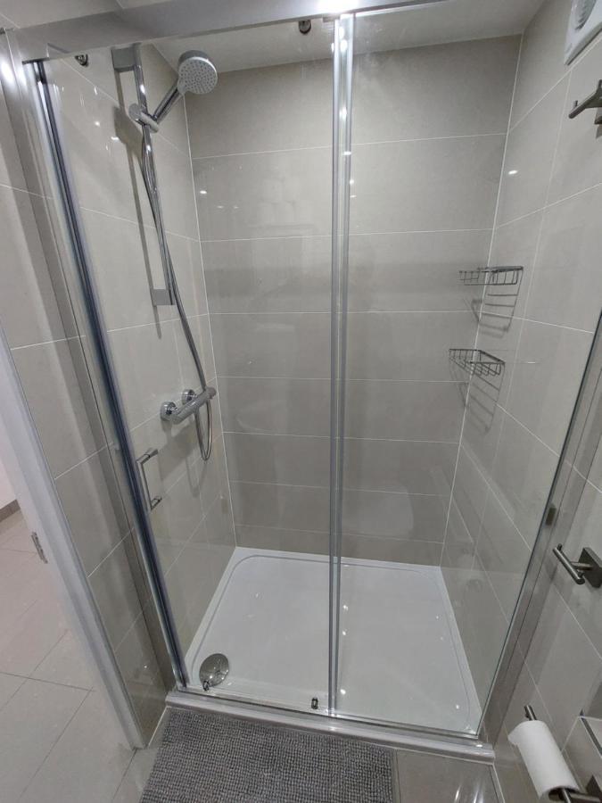 Cosy North Kensington Family Apartment For 4 Persons - Children Stay Free Λονδίνο Εξωτερικό φωτογραφία