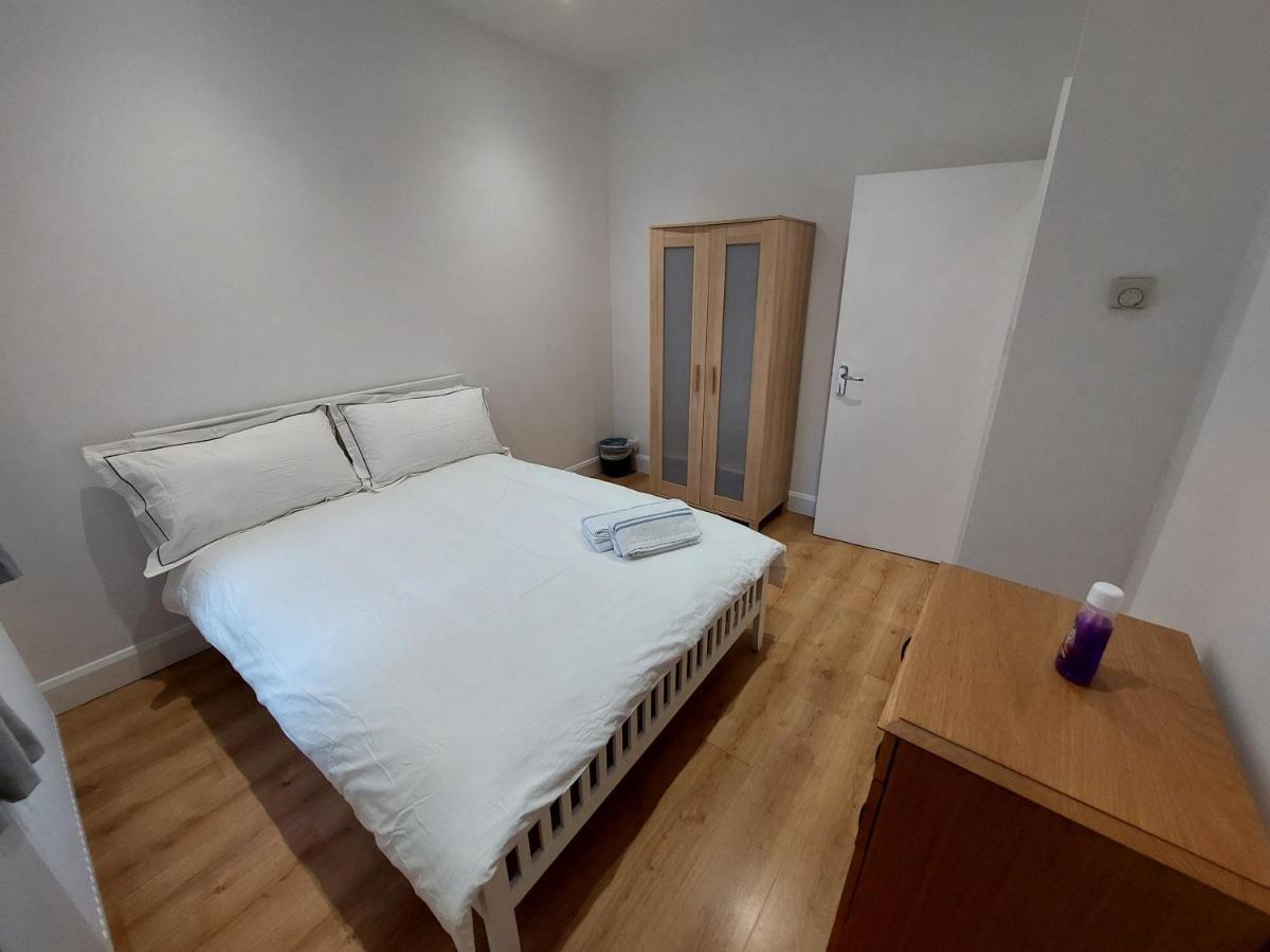 Cosy North Kensington Family Apartment For 4 Persons - Children Stay Free Λονδίνο Δωμάτιο φωτογραφία