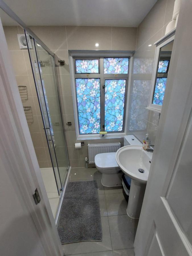 Cosy North Kensington Family Apartment For 4 Persons - Children Stay Free Λονδίνο Εξωτερικό φωτογραφία