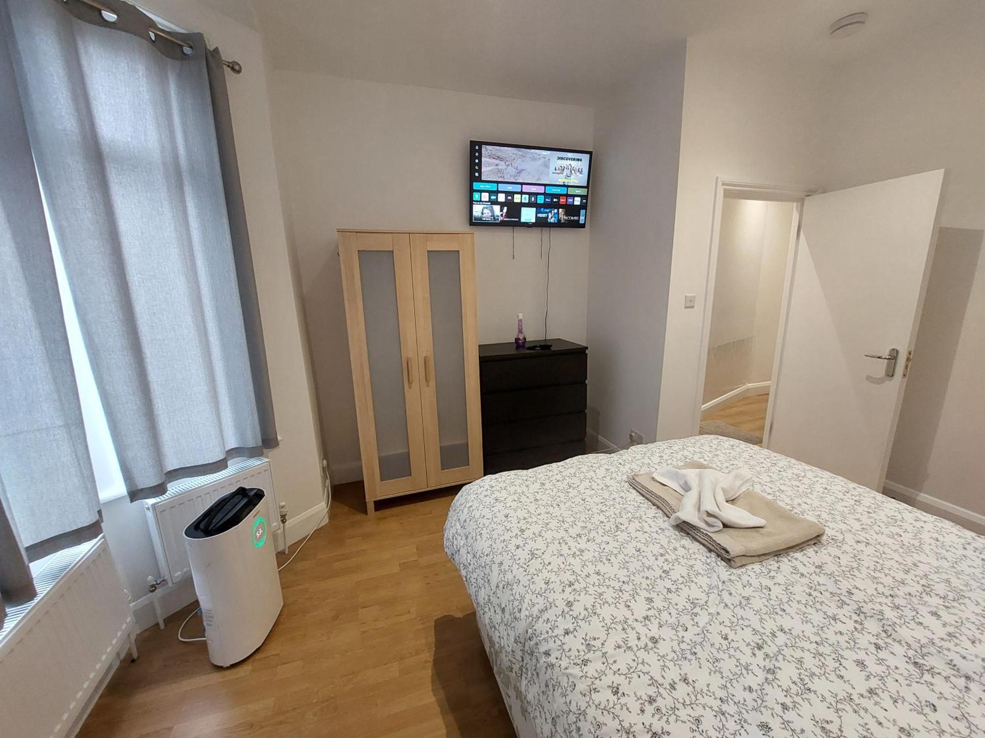 Cosy North Kensington Family Apartment For 4 Persons - Children Stay Free Λονδίνο Εξωτερικό φωτογραφία