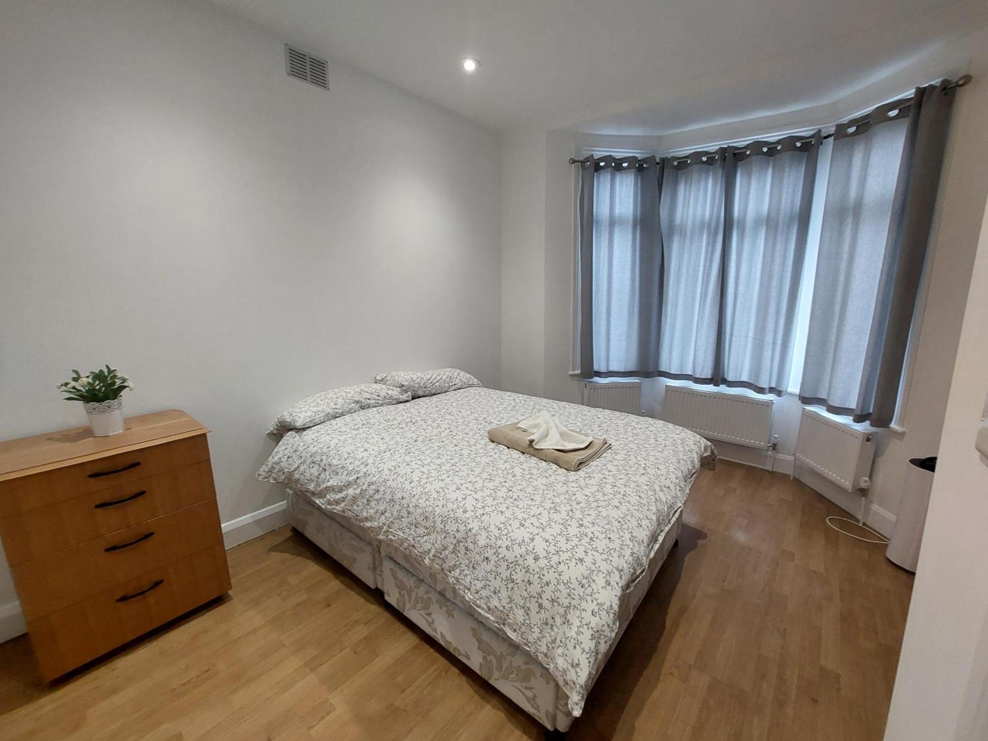 Cosy North Kensington Family Apartment For 4 Persons - Children Stay Free Λονδίνο Εξωτερικό φωτογραφία